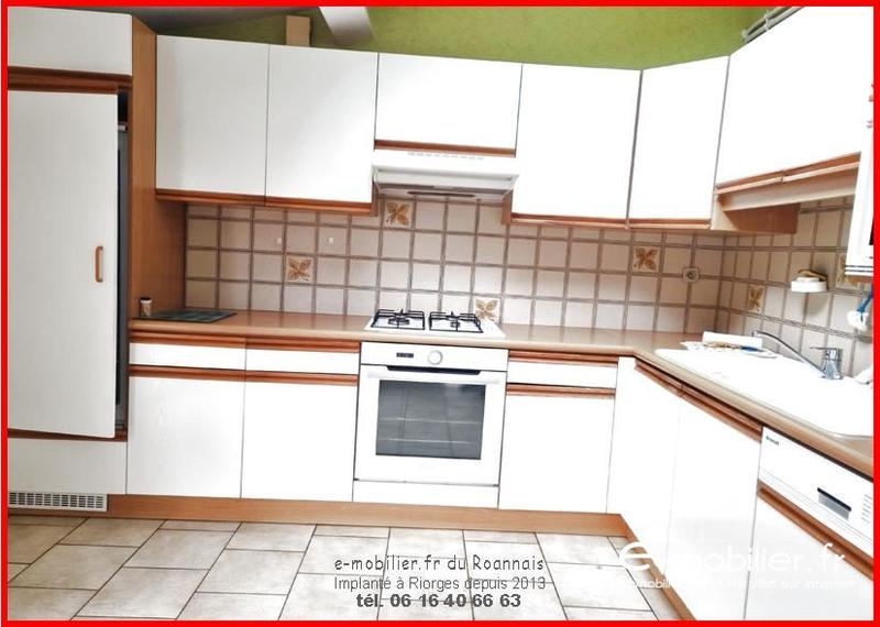 Maison - 99 m² - 5 pièces