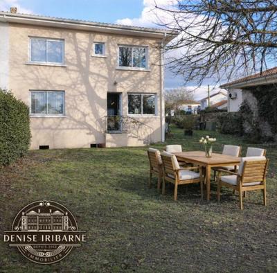 Maison de ville - 141 m² - 7 pièces