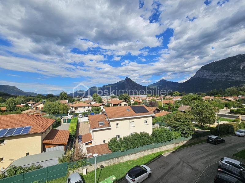 Appartement - 66 m² - 3 pièces