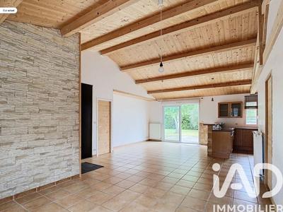 Maison - 124 m² - 6 pièces