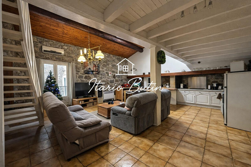 Maison - 120 m² - 4 pièces