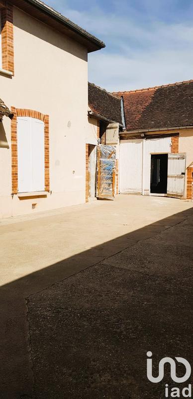 Maison - 200 m² - 8 pièces