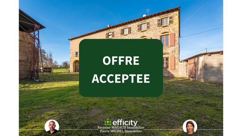 Corps de ferme - 280 m² - 9 pièces