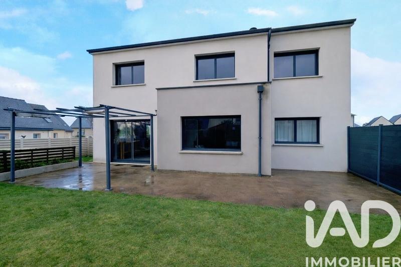 Maison - 140 m² - 5 pièces