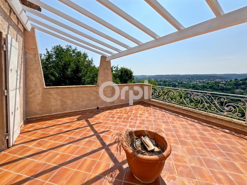 Villa - 375 m² - 6 pièces