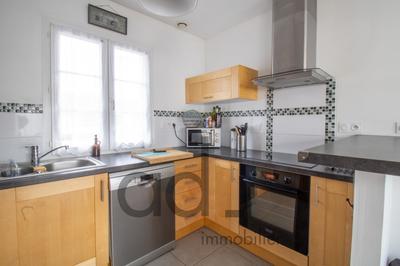 Maison - 83 m² - 4 pièces