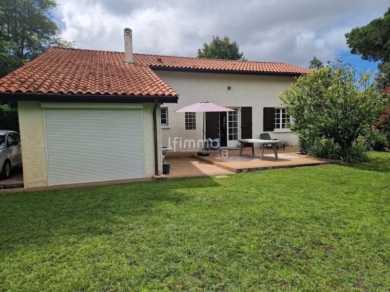 Maison traditionnelle - 134 m² - 6 pièces