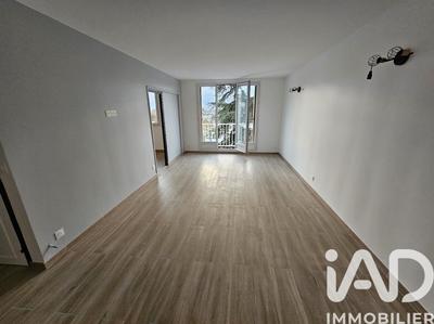 Appartement - 75 m² - 4 pièces