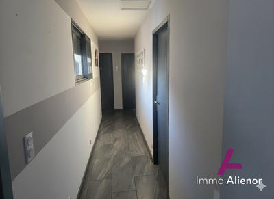 Maison - 98 m² - 4 pièces