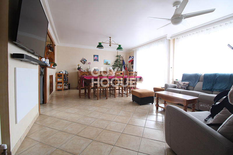 Maison - 105 m² - 6 pièces