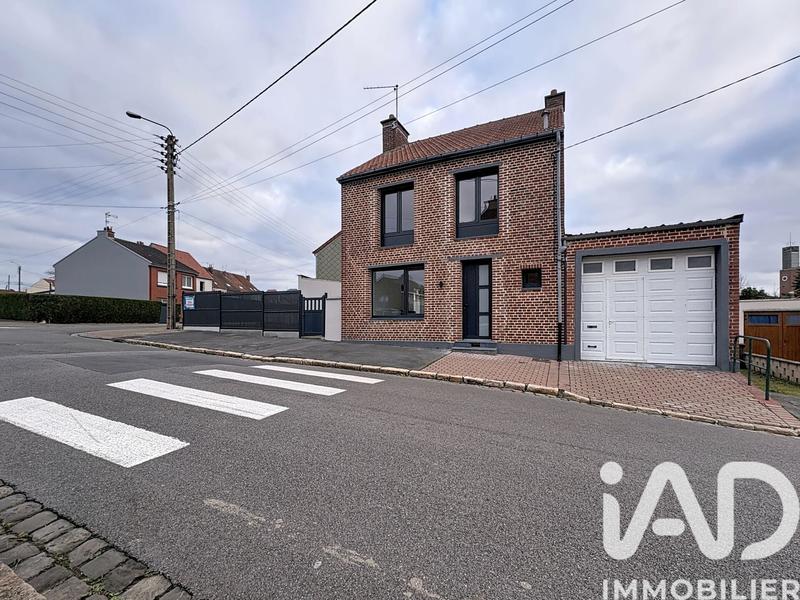 Maison - 130 m² - 5 pièces