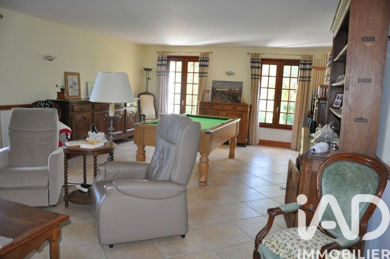 Maison - 499 m² - 16 pièces