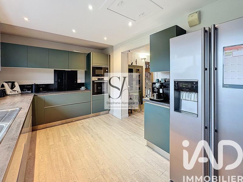 Maison - 160 m² - 5 pièces