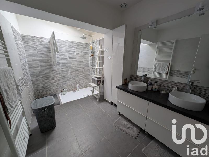 Maison - 127 m² - 5 pièces