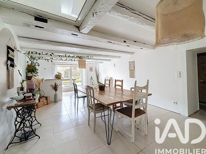 Maison - 247 m² - 6 pièces