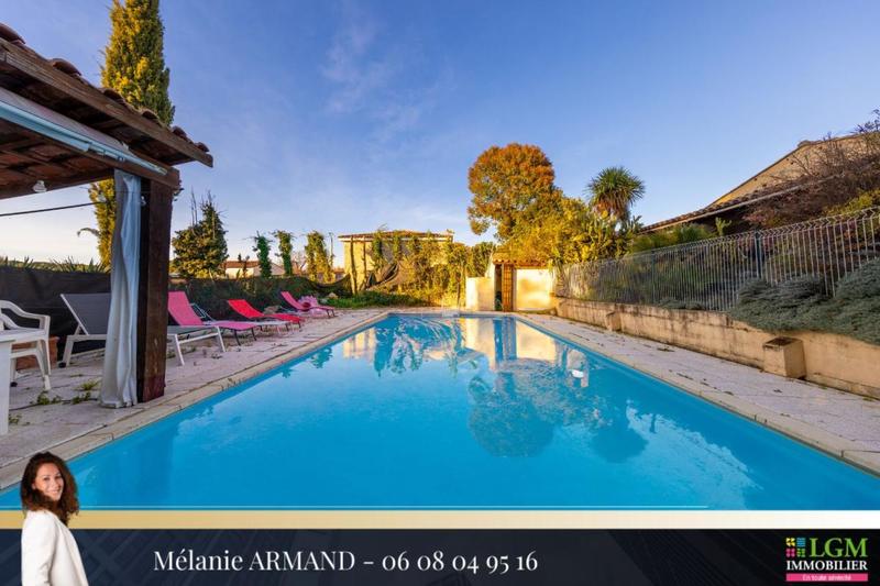 Villa - 199 m² - 4 pièces