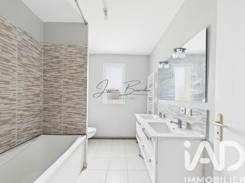 Maison - 112 m² - 5 pièces