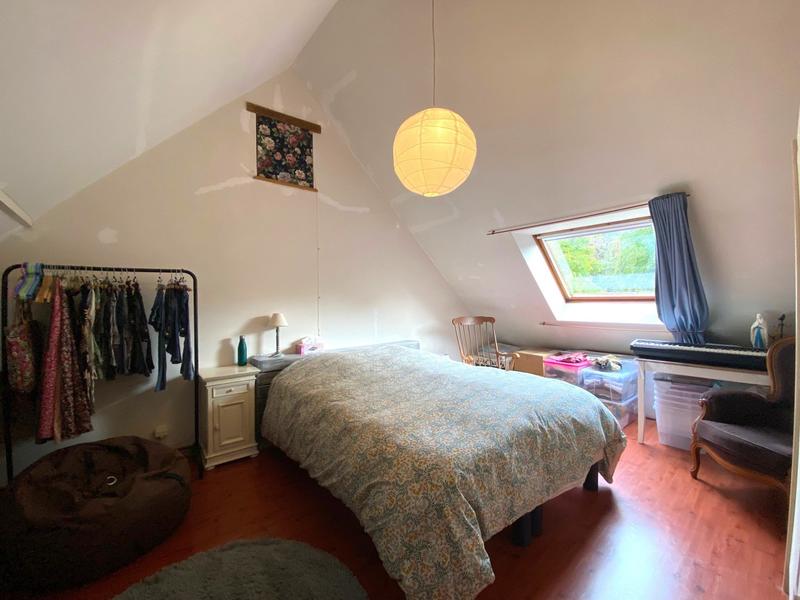 Maison - 180 m² - 8 pièces