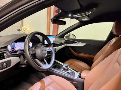 Audi A4 Avant 30tdi 136ch s-tronic / 1ere Main