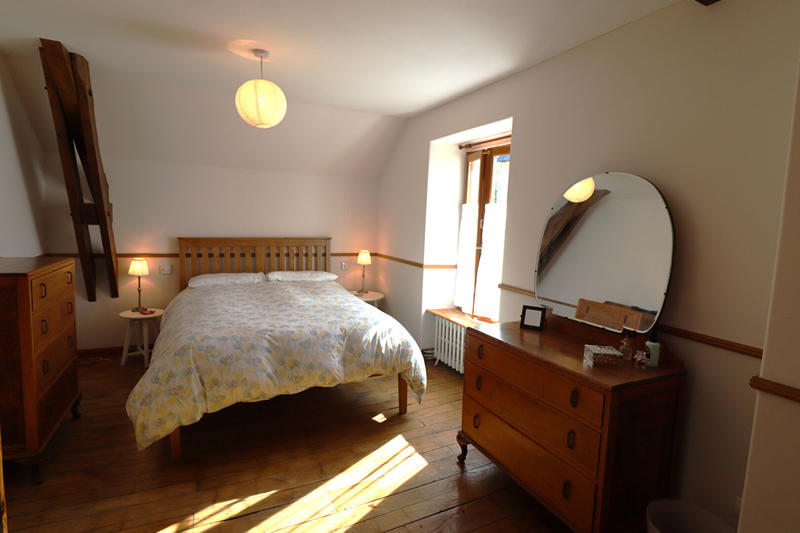 Maison - 111 m² - 6 pièces