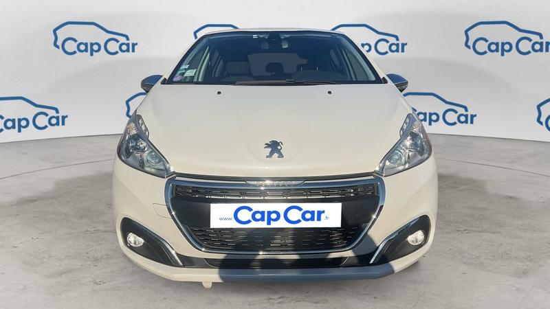 Peugeot 208 1.2 PureTech 82 Signature