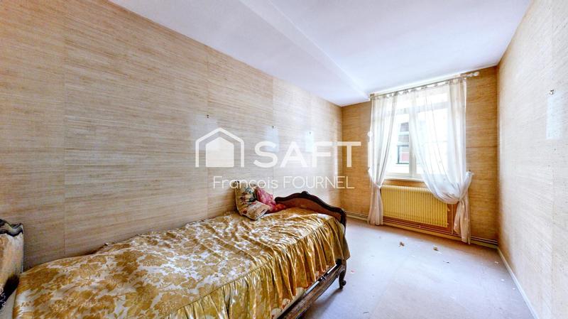 Maison - 177 m² - 7 pièces