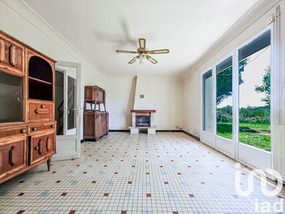 Maison - 220 m² - 10 pièces