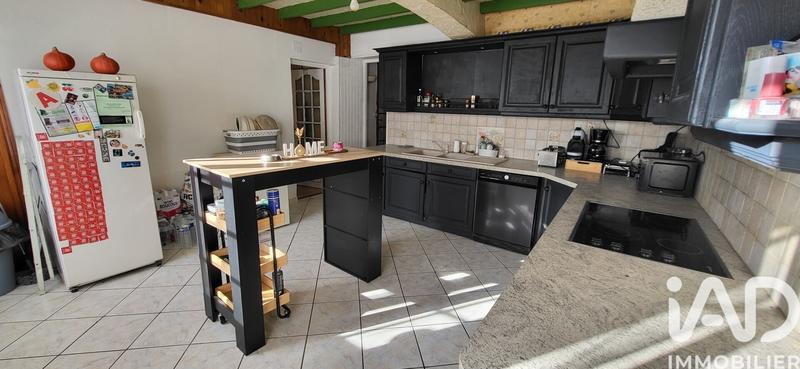 Maison - 132 m² - 9 pièces