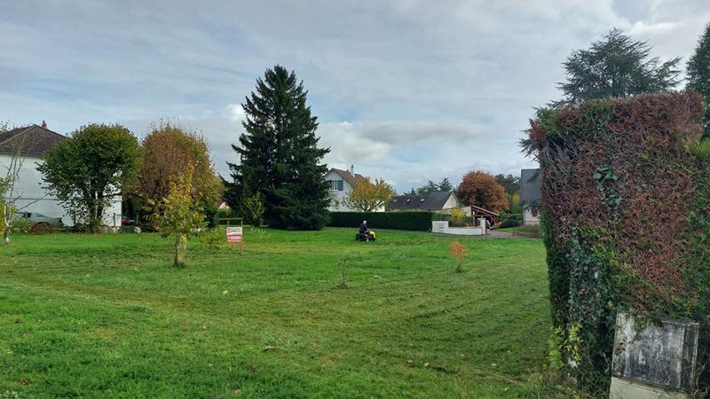 Terrain constructible - 1 114 m²