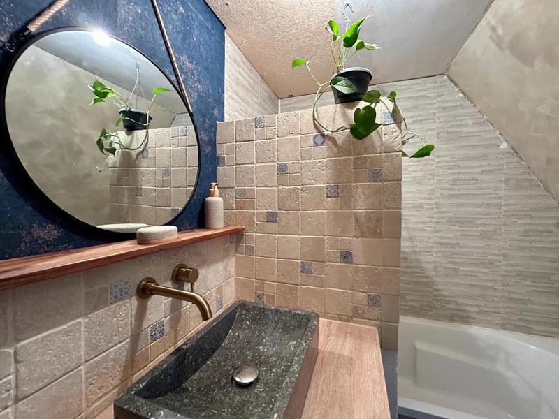 Maison - 200 m² - 6 pièces