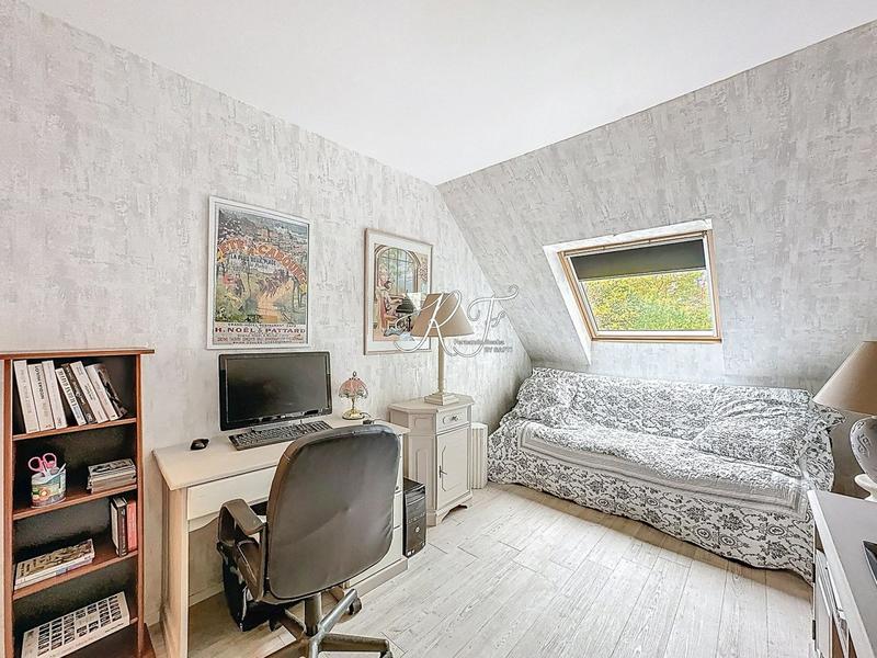 Appartement - 110 m² - 5 pièces