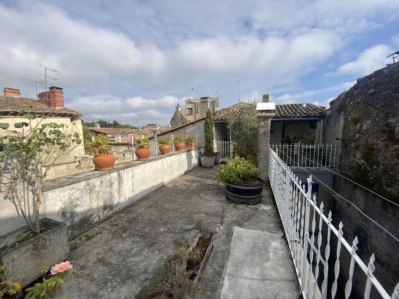 Maison - 167 m² - 6 pièces