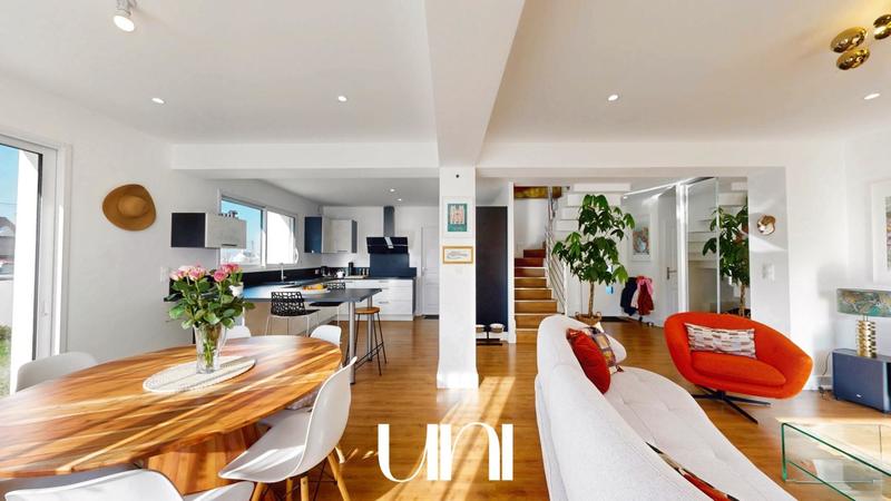 Maison - 124 m² - 5 pièces