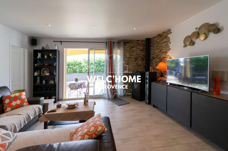 Maison traditionnelle - 96 m² - 5 pièces