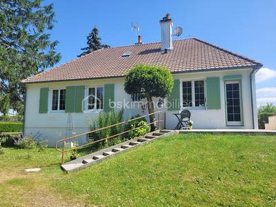 Pavillon - 165 m² - 7 pièces