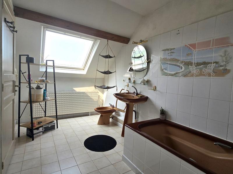 Maison ancienne - 191 m² - 7 pièces