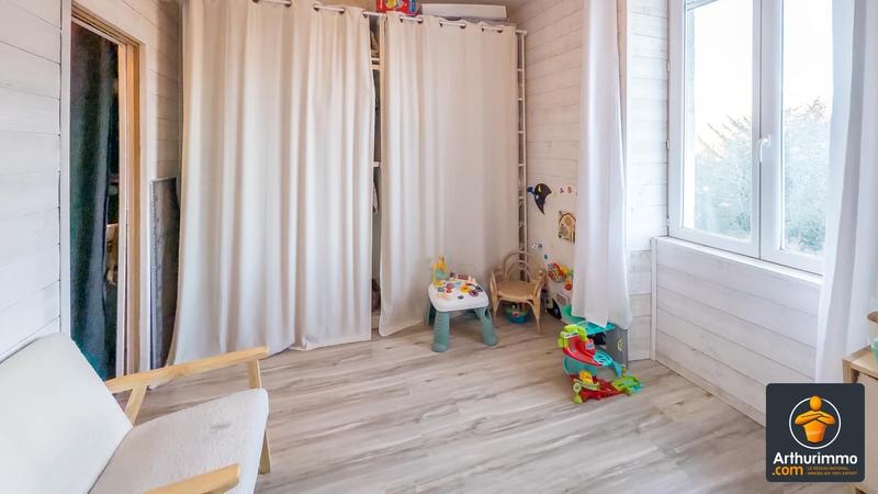 Maison - 90 m² - 3 pièces