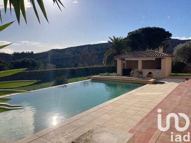 Maison - 187 m² - 5 pièces