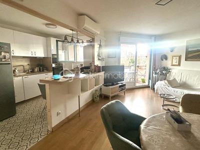 Appartement - 74 m² - 3 pièces