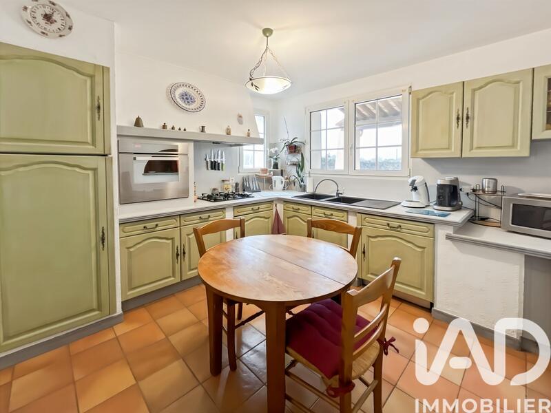 Maison - 120 m² - 4 pièces