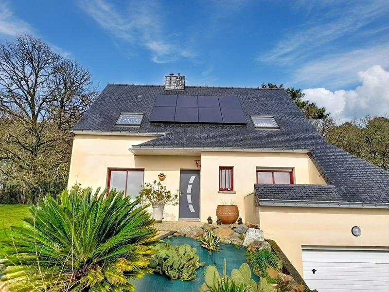 Maison - 137 m² - 5 pièces