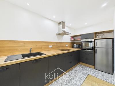 Appartement - 58 m² - 3 pièces