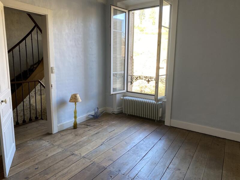 Maison ancienne - 137 m² - 6 pièces