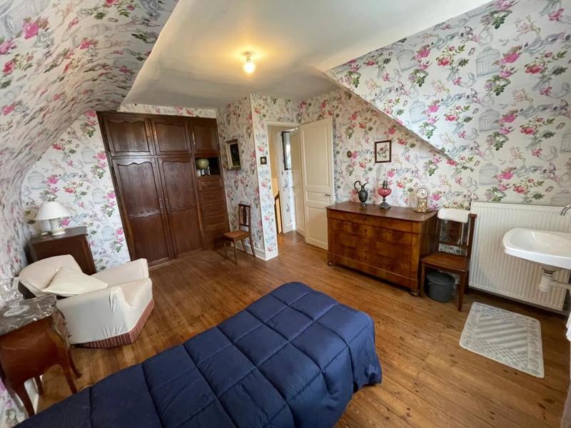 Maison - 124 m² - 7 pièces