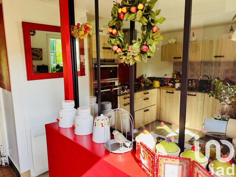 Maison - 250 m² - 11 pièces