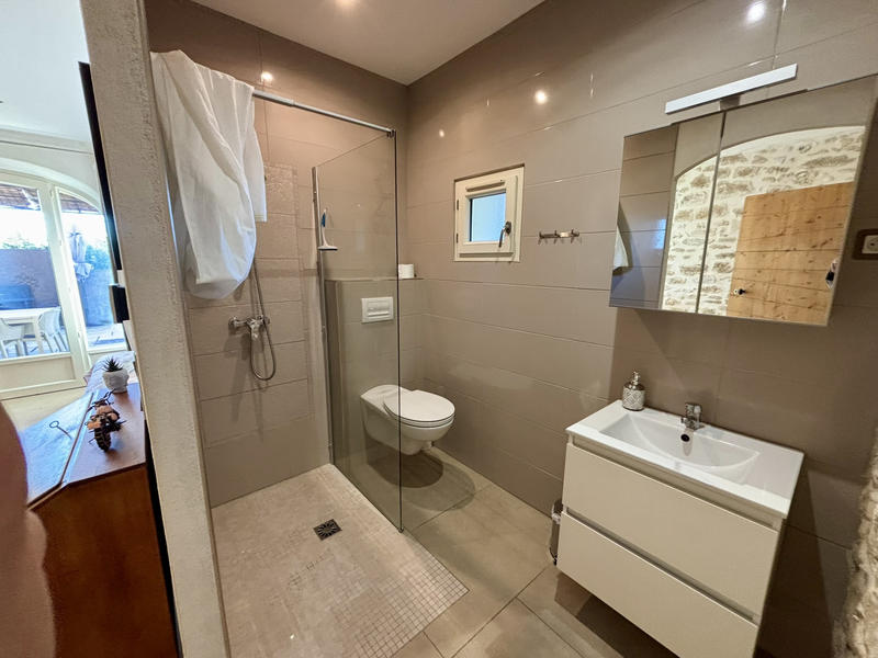 Mas - 185 m² - 5 pièces