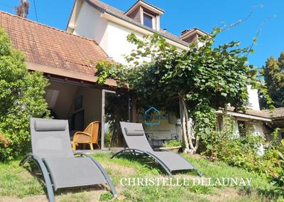 Maison - 169 m² - 6 pièces