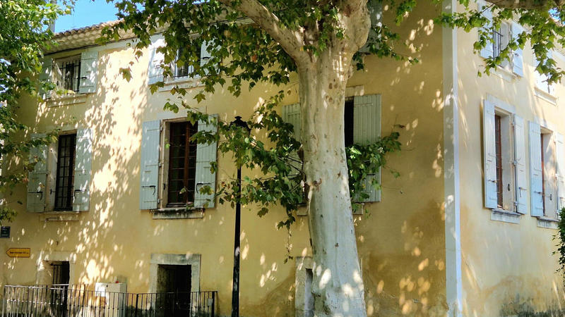 Maison - 210 m² - 7 pièces