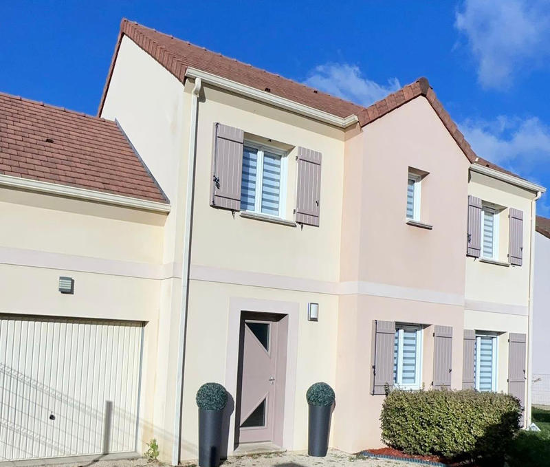 Maison - 130 m² - 6 pièces