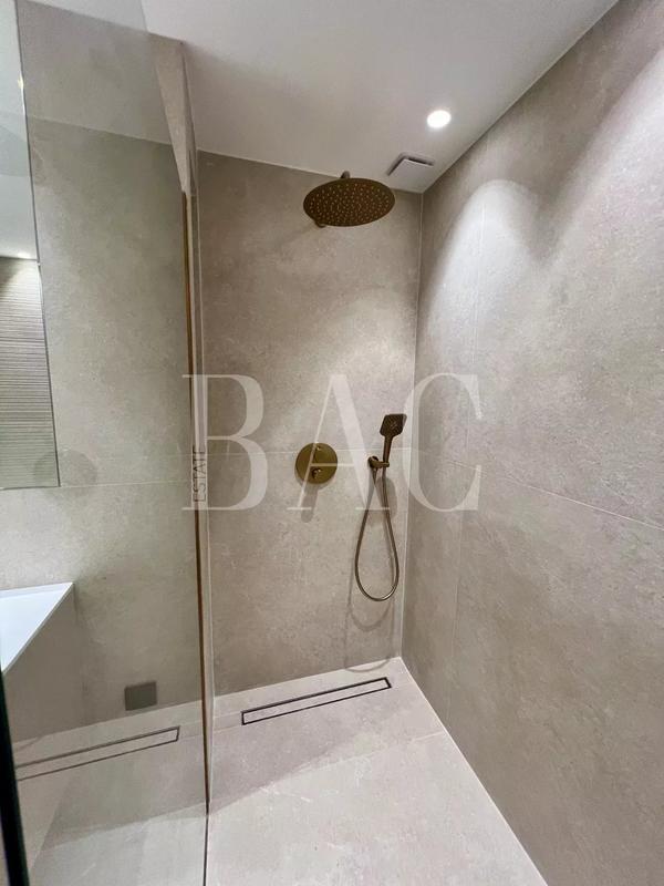 Appartement - 122 m² - 3 pièces